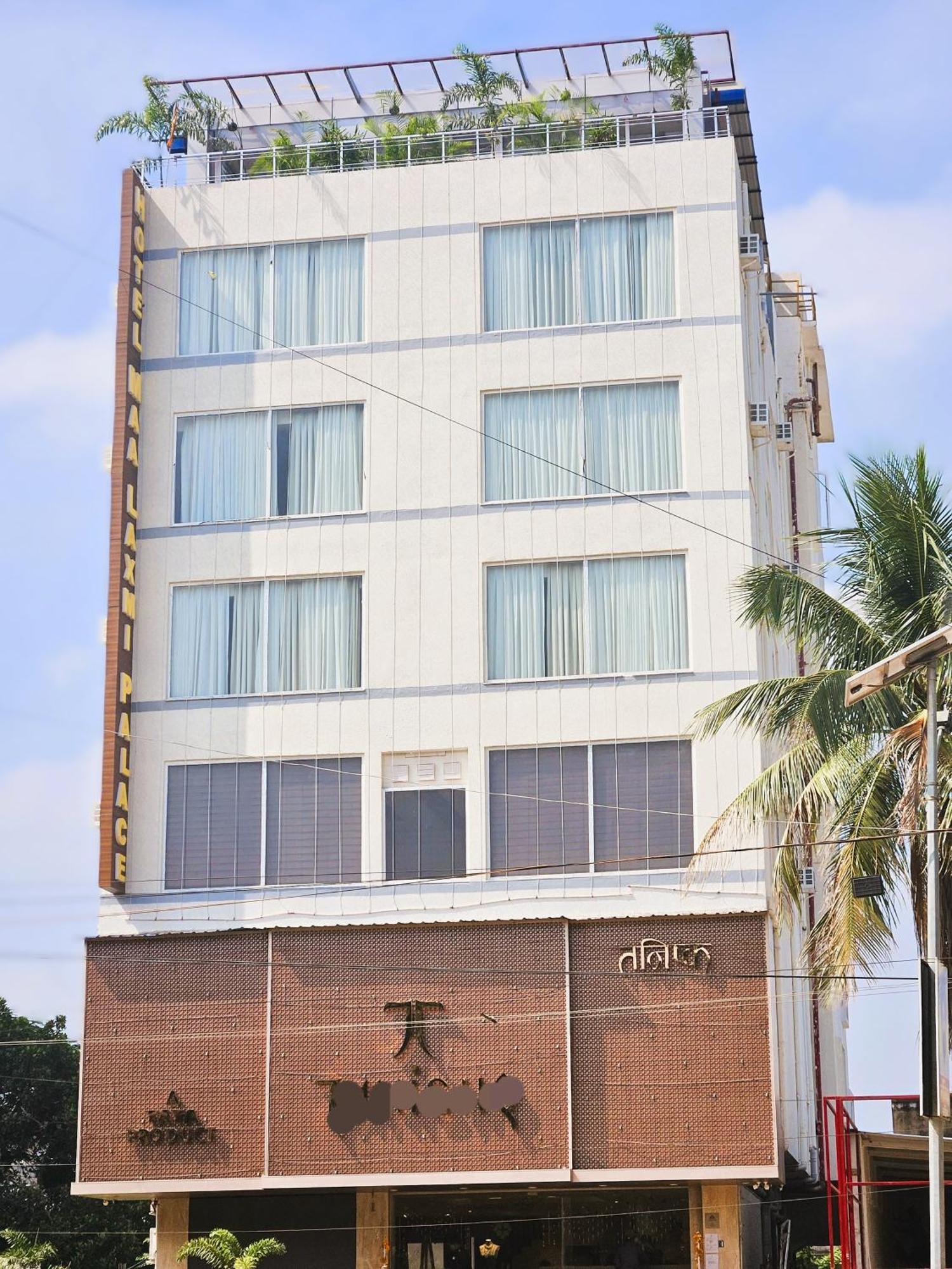 דאוגהאר Hotel Maa Laxmi Palace מראה חיצוני תמונה