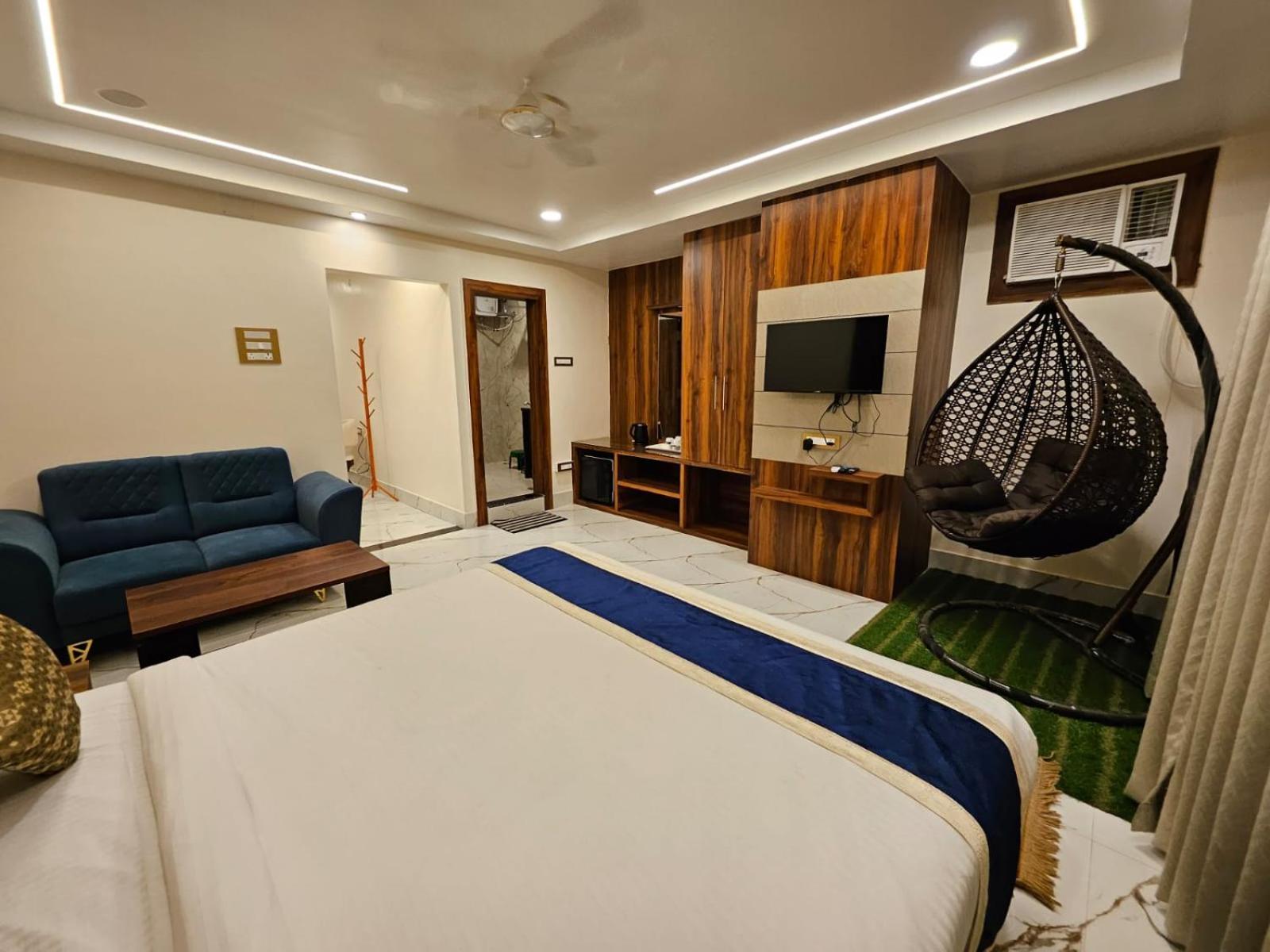 דאוגהאר Hotel Maa Laxmi Palace מראה חיצוני תמונה